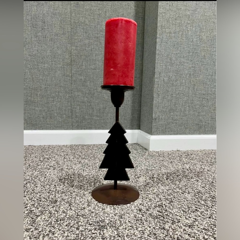 Iron Christmas tree candle holder. 🎄 🕯️Espresso brown. Candle not included.